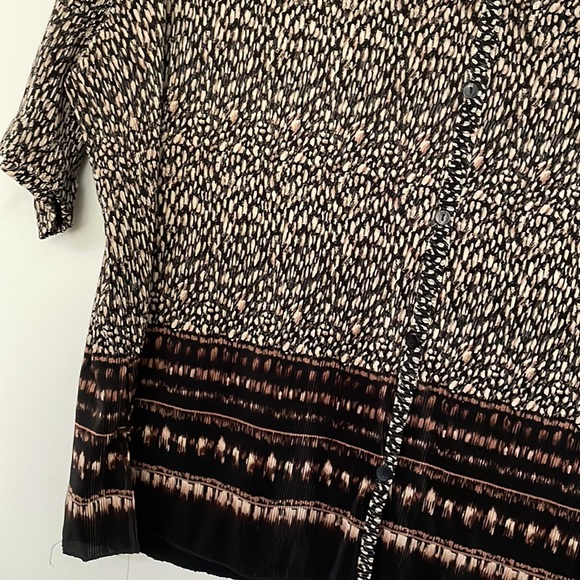 TOP (button down) 5X - Picture 2 of 2